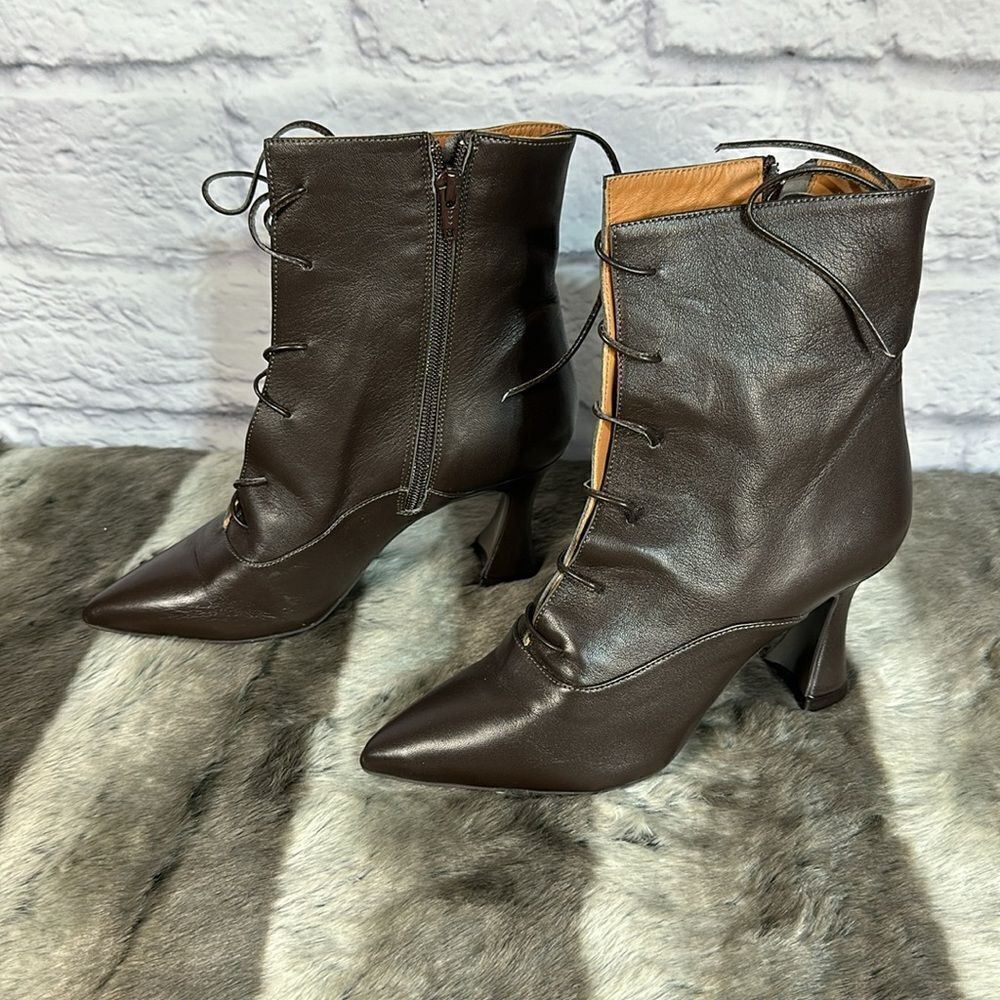 Brand new booties - Picture 2 of 11